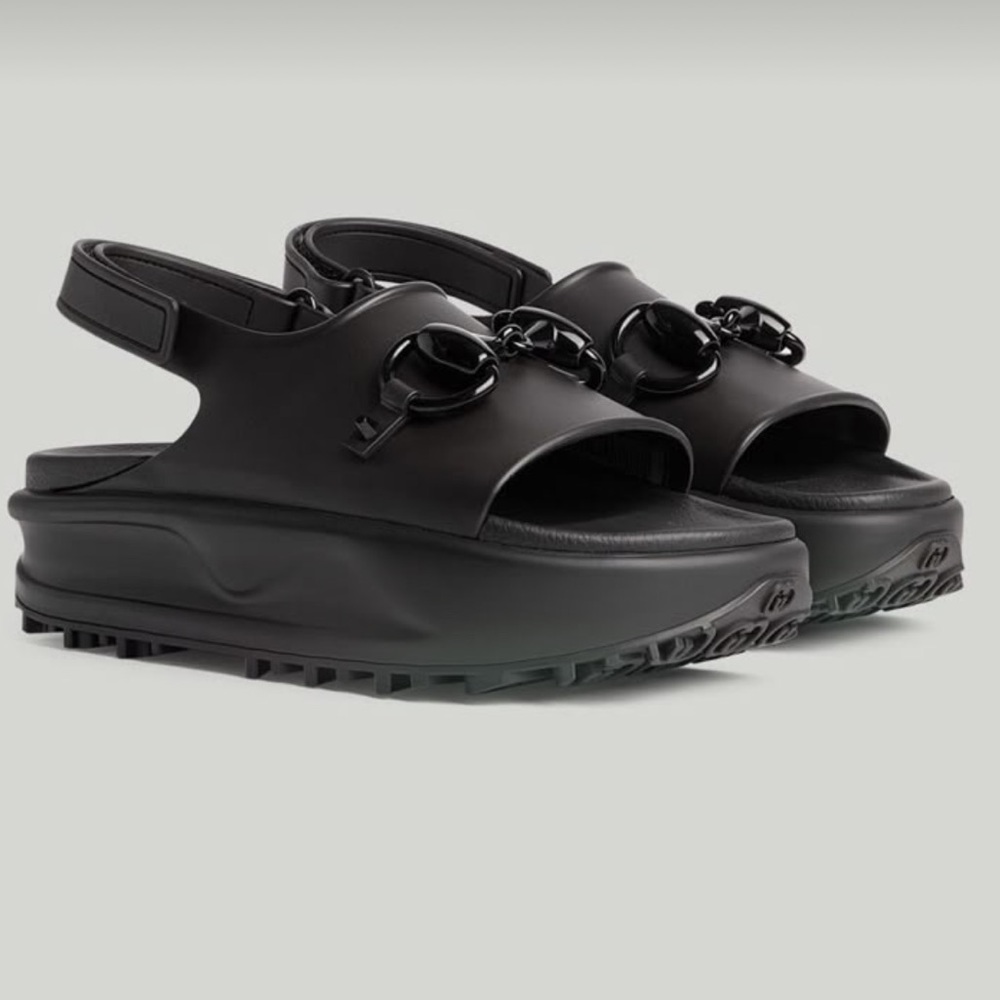 Gucci horsebit platform Velcro black rubber sandals like new condition sz 38